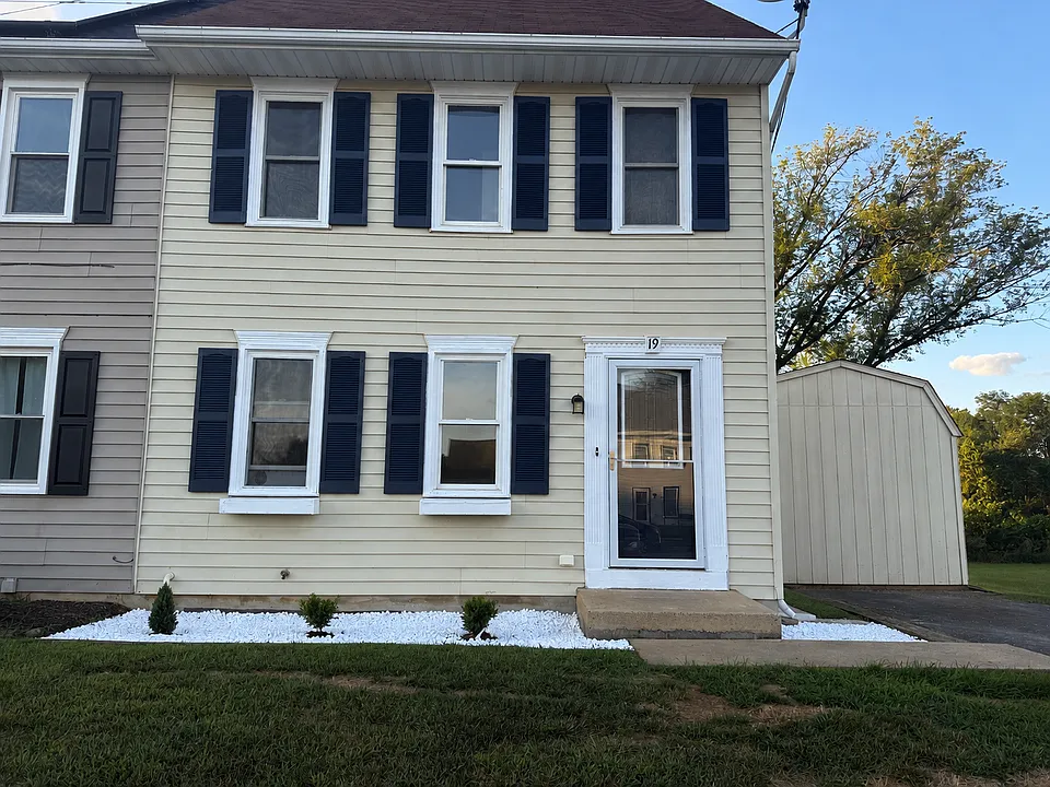 19 Pickford Dr