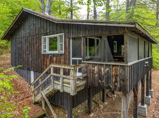 8 Crescent Dr, Hadley, NY 12835