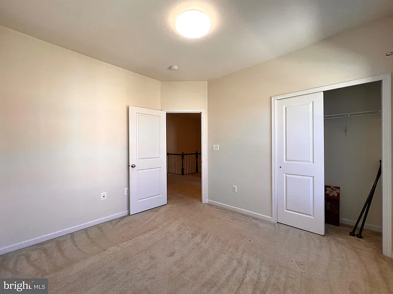 23480 Logans Ridge Ter — Photo 35
