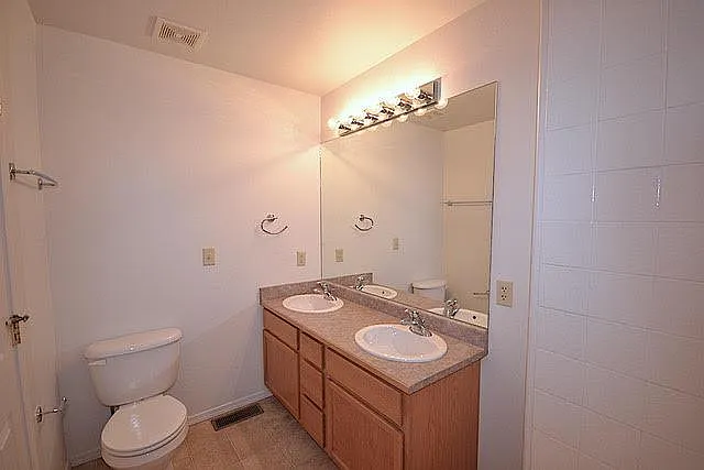 338 Jenkins Ranch Rd — Photo 6