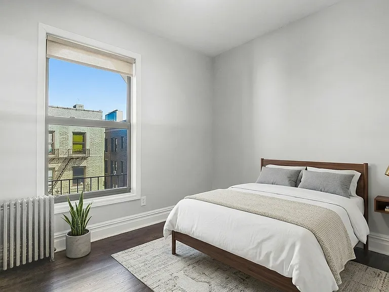 513 W 179th St #4D — Photo 4