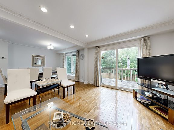 4th image of 52 Breckonwood Cres