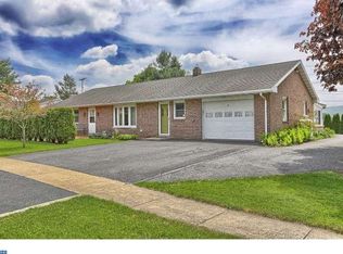 10 Morgan Cir, Morgantown, PA 19543