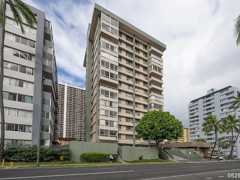 2533 Ala Wai Blvd #1203 — Photo 2