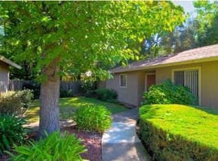2536 Garfield Ave APT 4, Carmichael, CA 95608