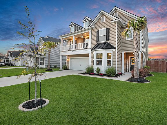 2nd image of 204 Honey Horn Dr