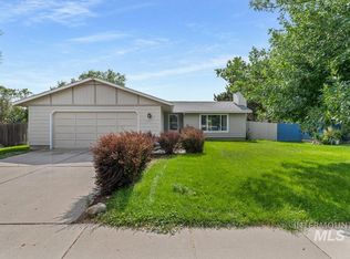 9989 W Granger Ave, Boise, ID 83704