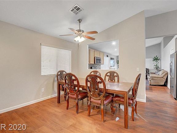 3rd image of 8821 Pine Pitch Dr