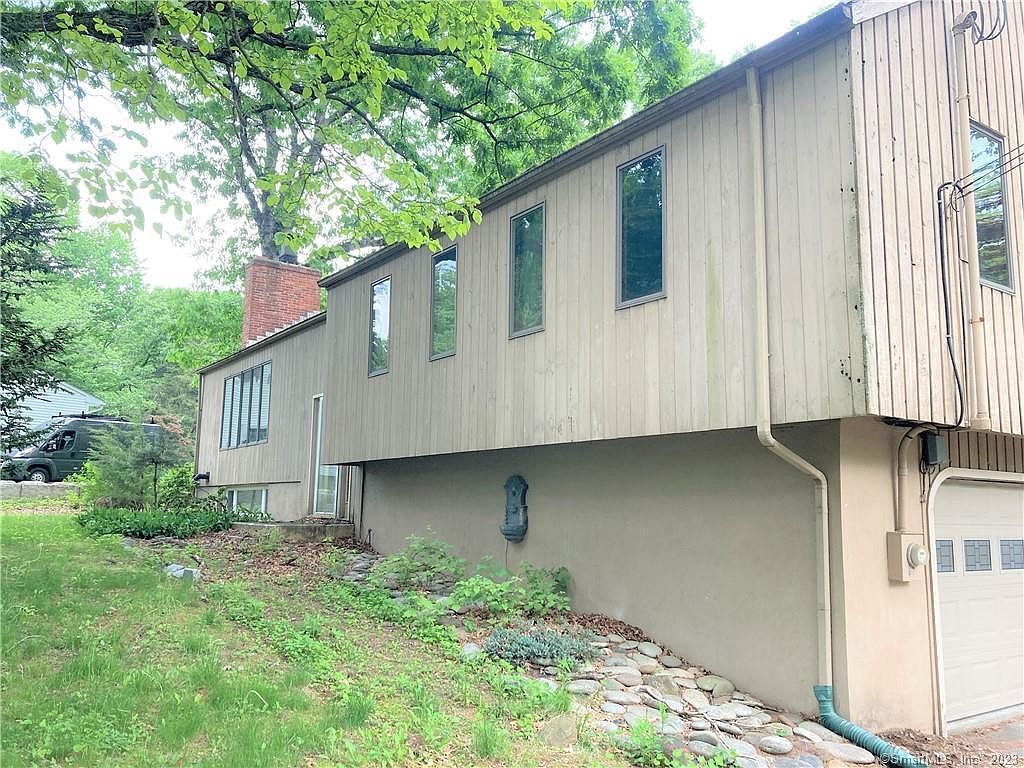 1408 East St, Southington, CT 06489 Zillow