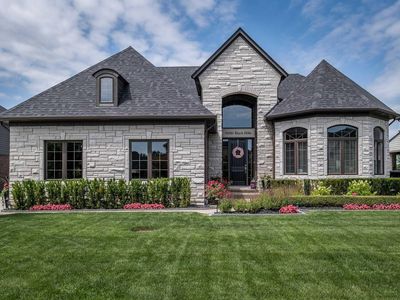 54581 Black Hills Ln, Shelby Township, MI, 48316