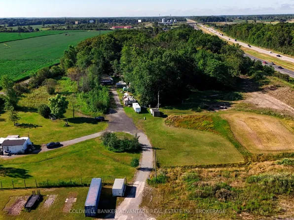 2323 Kottmeier Rd, Thorold, ON L0S 1E6
