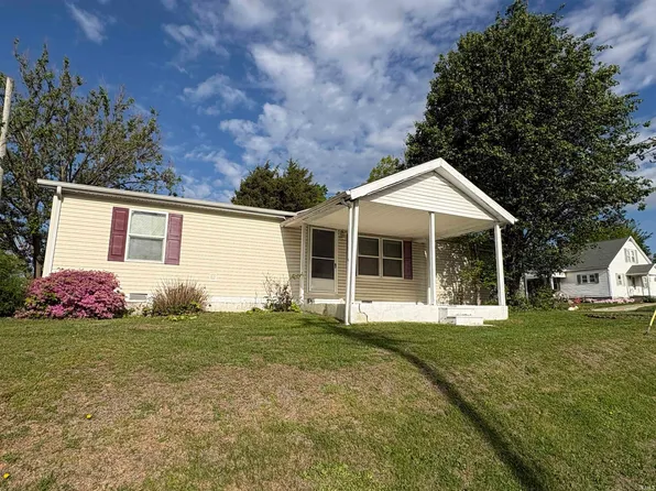 505 W Iowa St, Holland, IN 47541