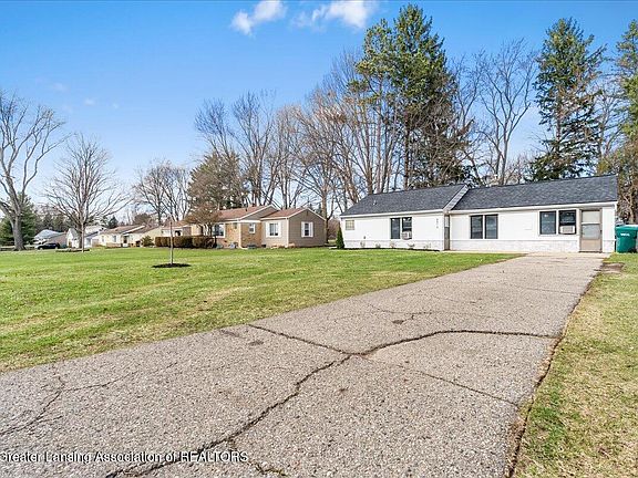 4th image of 4516 Wilcox Rd