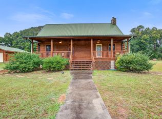 371 Tiny Ln, Smoaks, SC 29481
