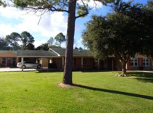 355 Hale Rd, Bay City, TX 77414