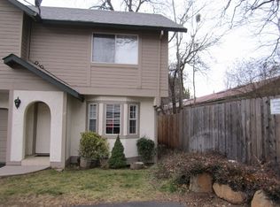 311 Old Mc Cloud Rd #P, Mount Shasta, CA 96067