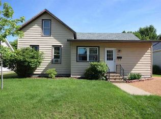 418 5th Ave, Stevens Point, WI 54481