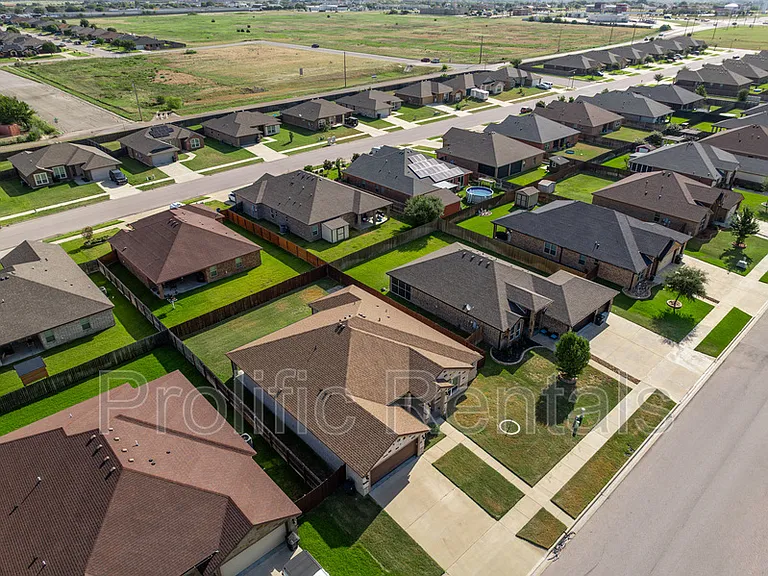 6101 Cordillera Dr — Photo 6