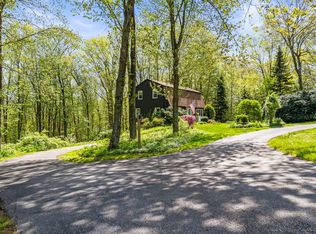 16 Groundnut Hill Rd, Cape Neddick, ME 03902