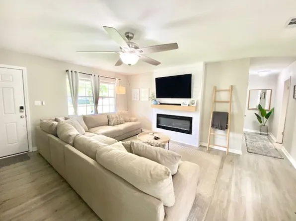 409 Main St, Destin, FL 32541