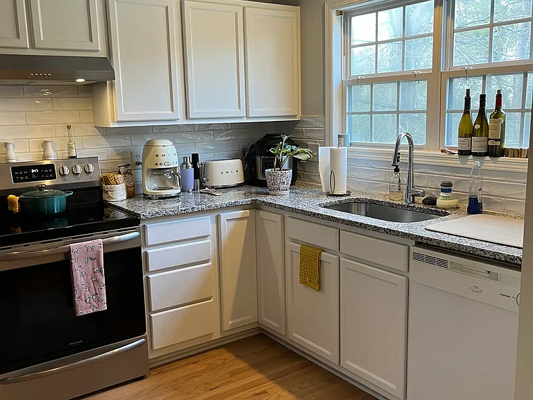 1527 Theresa Dr #A — Photo 8