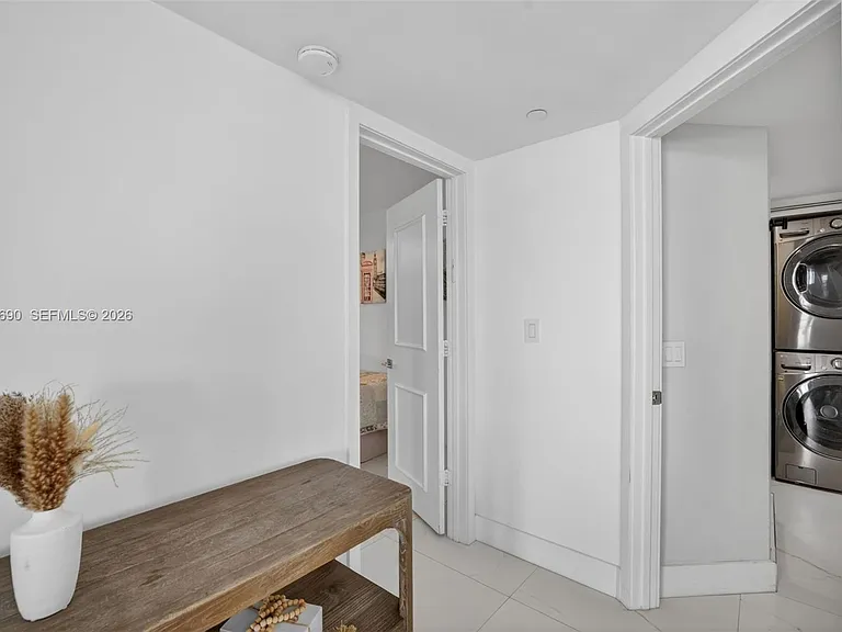 1000 Island Blvd #1410 — Photo 40