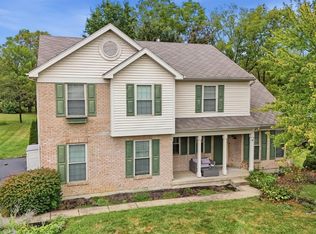 6437 Fieldstone Dr, Mason, OH 45040