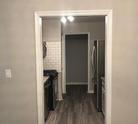 5th image of 3835 Saint Barnabas Rd #201