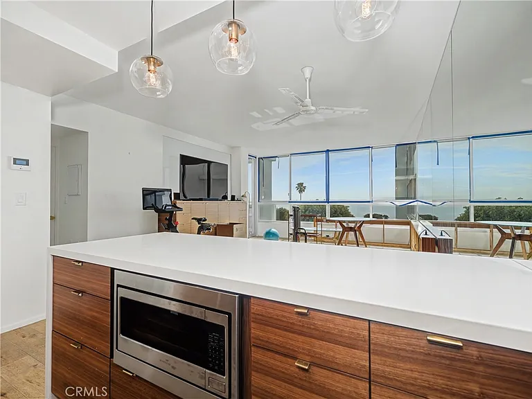17352 W Sunset Blvd — Photo 39