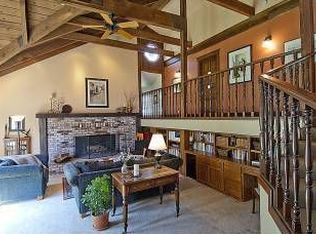 8315 Candy Apple Ln, Sebastopol, CA 95472