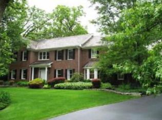 5445 N Tall Oaks Dr, Long Grove, IL 60047