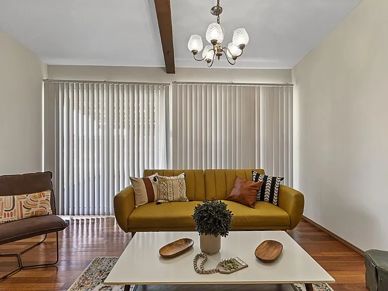 1705 Cushing Park Dr — Photo 3