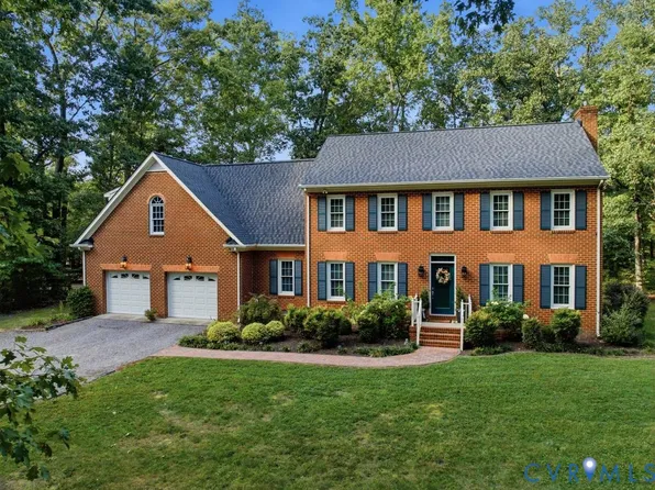 16220 Hunters Ridge Ln, Moseley, VA 23120