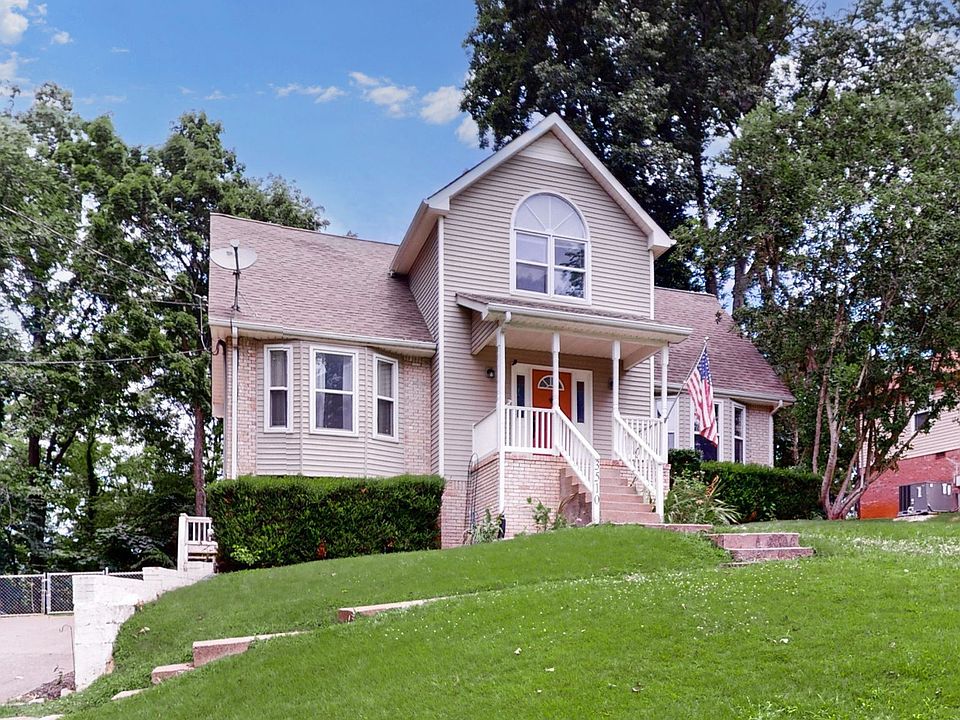 1st image of 3510 Clearwater Dr