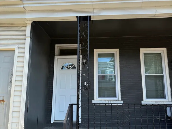 1240 Everett St, Camden, NJ 08104