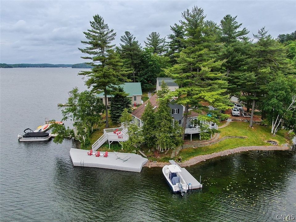 1st image of 44999 Rock Baie Rd N