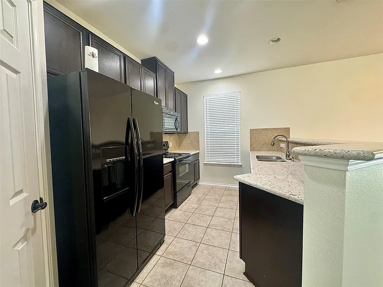 1181 Dorn — Photo 4