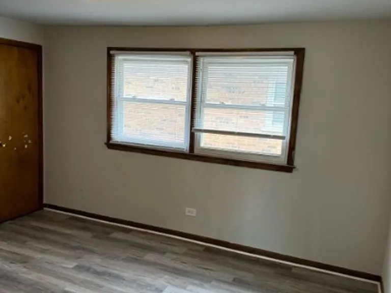 7700 South Harlem Avenue — Photo 6