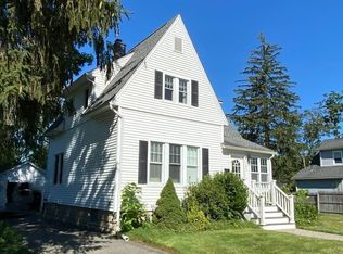 101 Lincoln Park, Longmeadow, MA 01106