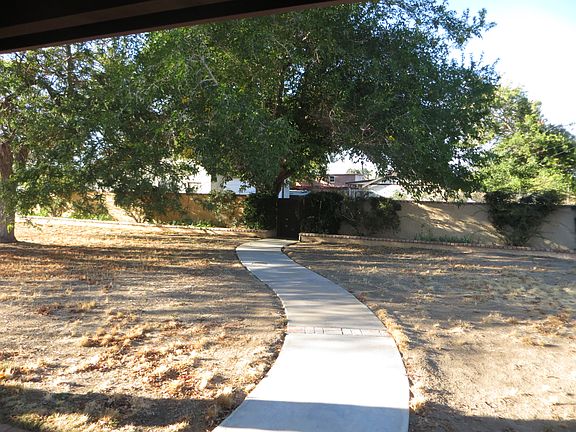 4th image of 8055 E Avenue U