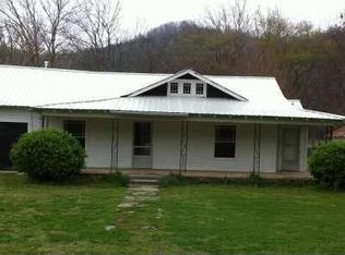 878 E Main St, Dowelltown, TN 37059