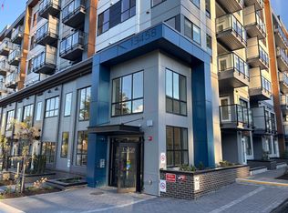 13458 95th Ave #402, Surrey, BC V3V 1N5