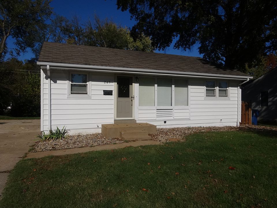 1st image of 245 Maple Dr