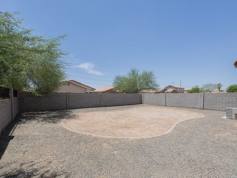 6413 W Elwood St — Photo 20