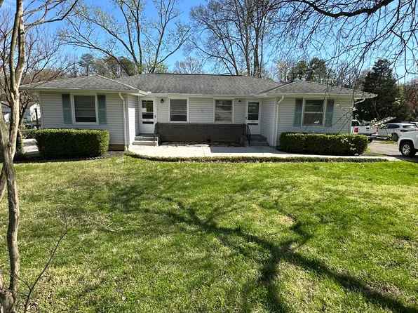 1410 Charles Dr NE #1410, Knoxville, TN 37918