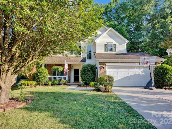 6812 Brancusi Ct, Charlotte, NC 28215