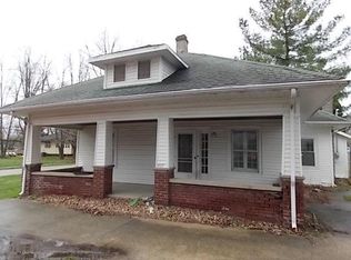 207 N Mulberry St, Waldron, IN 46182