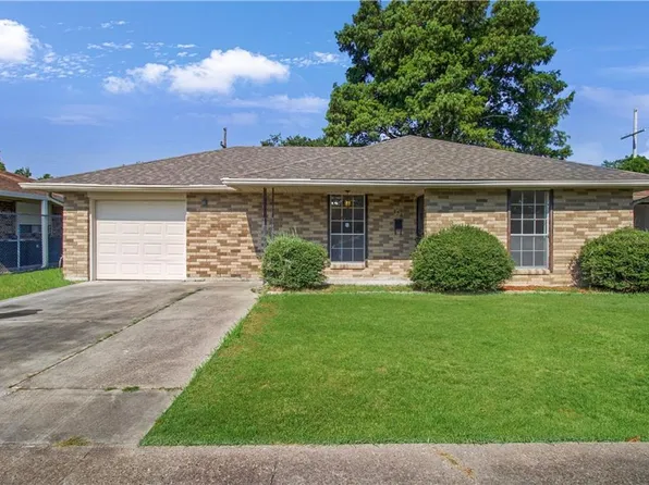 356 Firethorn Dr, Gretna, LA 70056