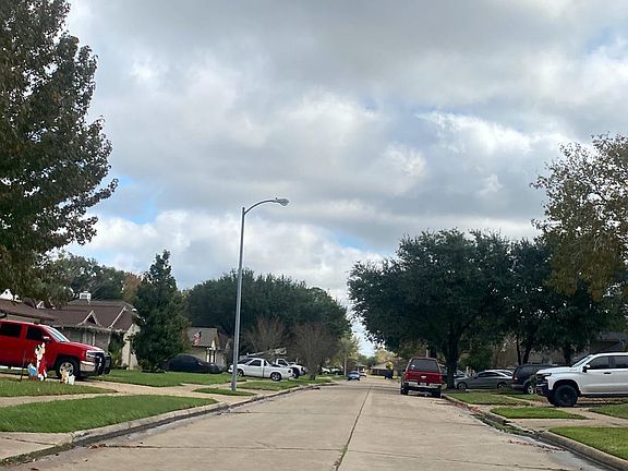 4th image of 21127 Western Valley Dr