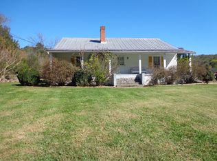 1231 Charity Hill Rd, Elizabethton, TN 37643